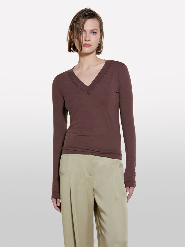 T-shirt slim fit marrone a maniche lunghe - t-shirt a manica lunga da donna - Marrone Scuro | Sisley image number 4